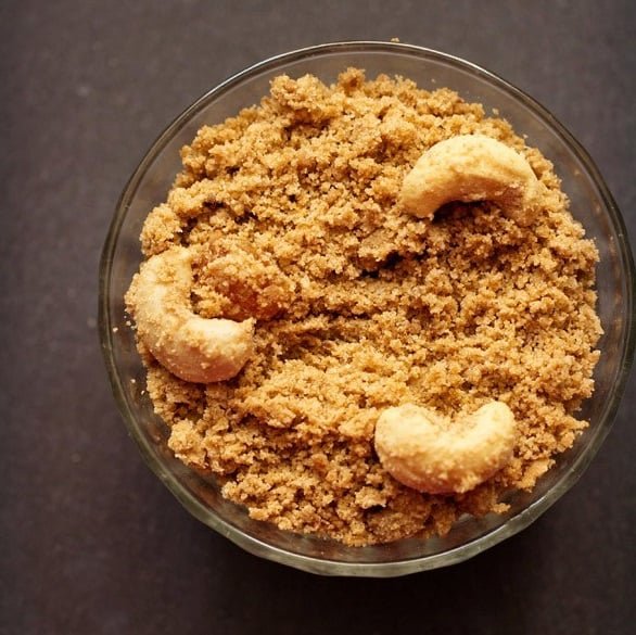 Exploring Panjeeri: A Nutrient-Rich Pakistani Homemade Delight